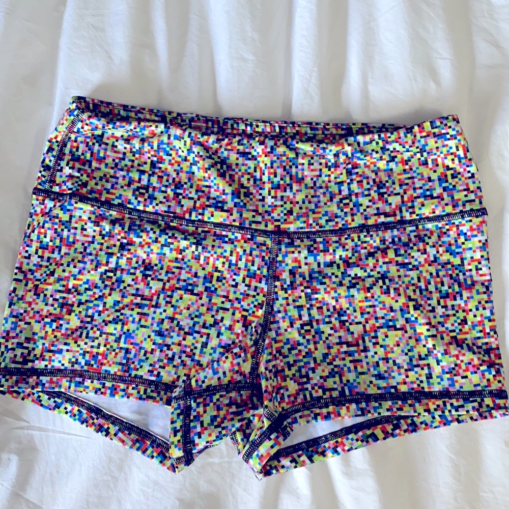 DNDL x Fleo Jordan TV Static Shorts